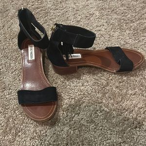 Steve Madden sandals